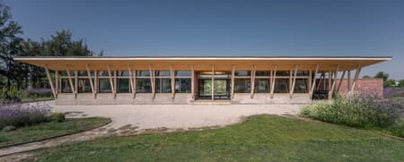 Casa Muros Curvos